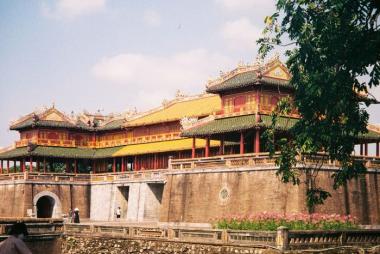 Tour Du Lịch Huế 1 ngày - Khám phá Kinh Thành Huế