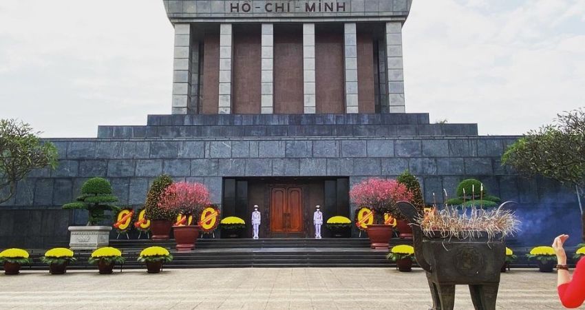 Lăng Chủ tịch Hồ Chí Minh